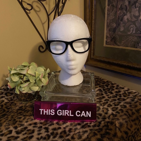 BETSY JOHNSON *RARE* black thick frame readers - Picture 8 of 9